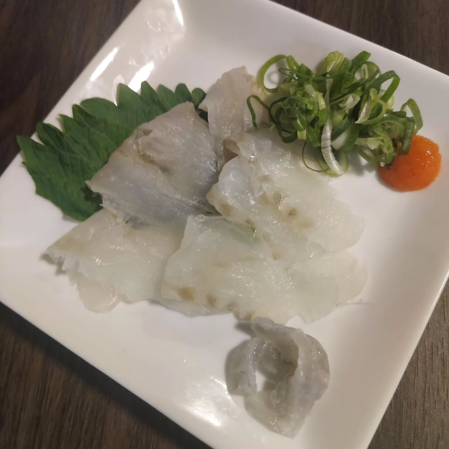 平目のお刺身おすすめです